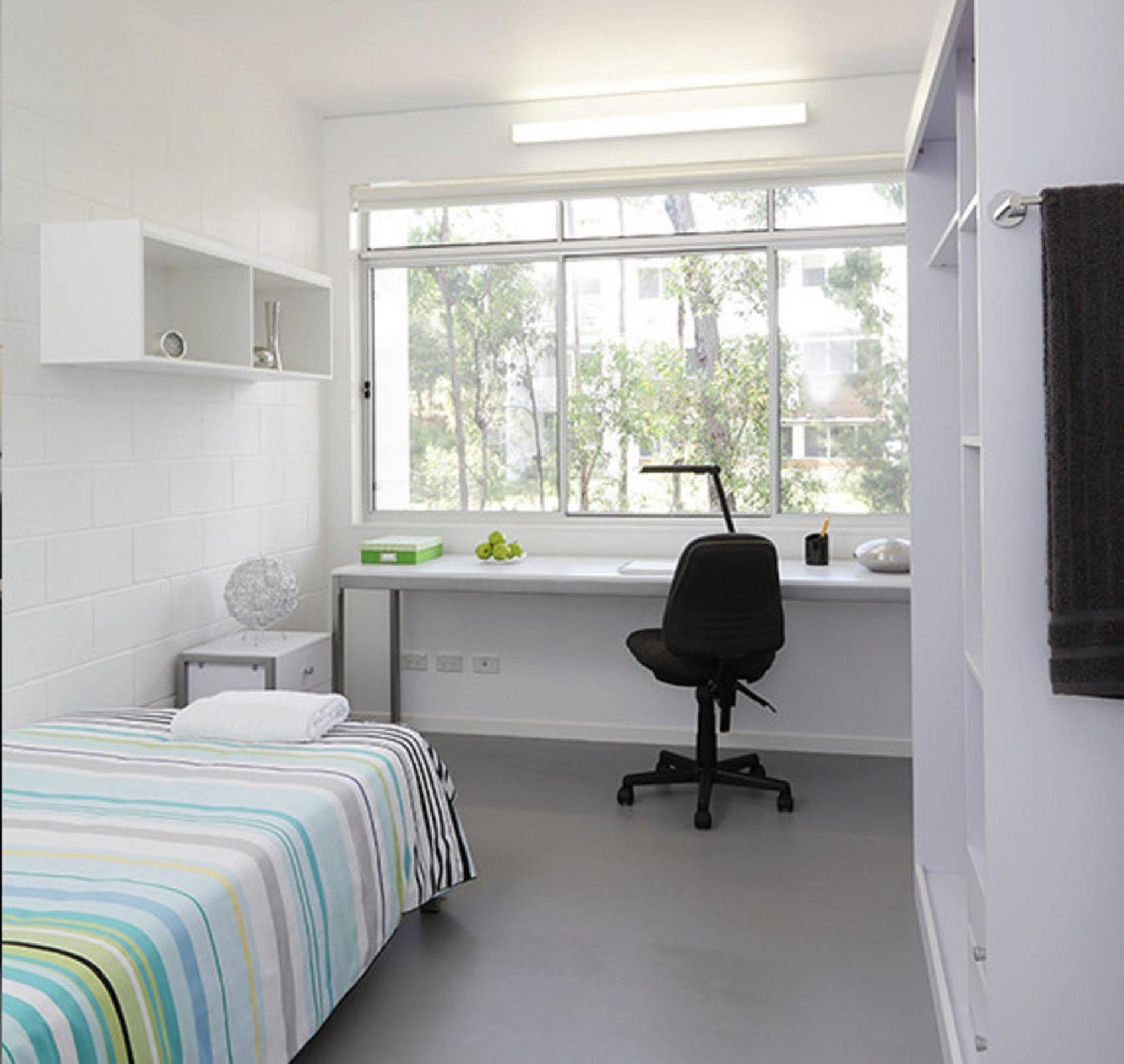 Griffith Village Apartment Gold Coast